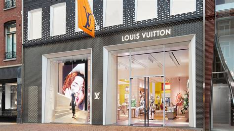 louis vuitton opgericht|louis vuitton amsterdam.